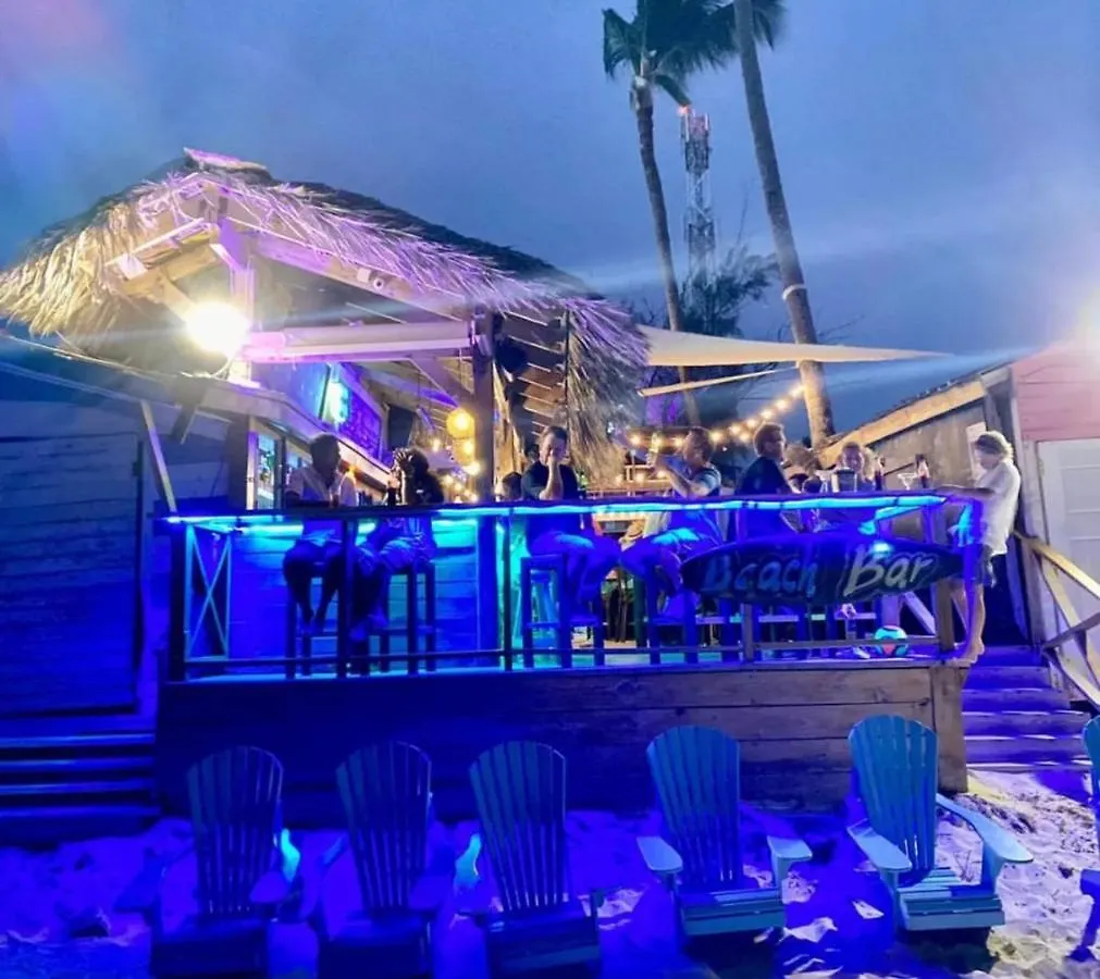 Los Corales Villas And Suites - Beach Club, Spa, Restaurants Punta Cana